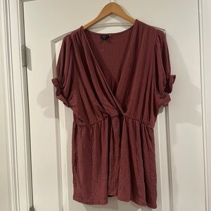 Torrid | Dusty Rose / Pink Blouse with Ruffled Sleeve Detail | Size 3